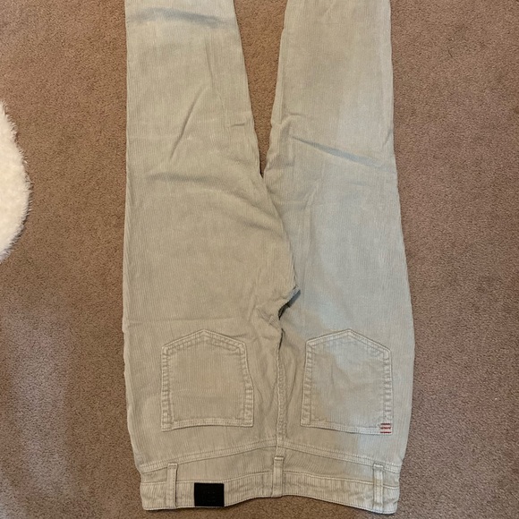 Super soft light green corduroy jeans - Picture 4 of 5